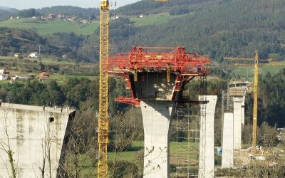SPECIAL FORMWORK TRAVELLERS VIADUCT OVER NARCEA RIVER
