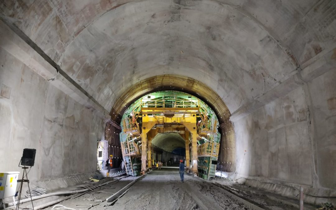 Self-supporting formwork tunnel Tesalia by Rúbrica Engineering