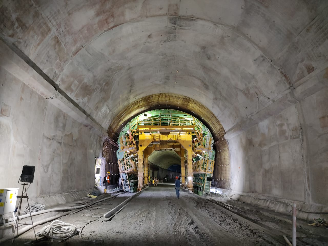 Self-supporting formwork tunnel Tesalia by Rúbrica Engineering